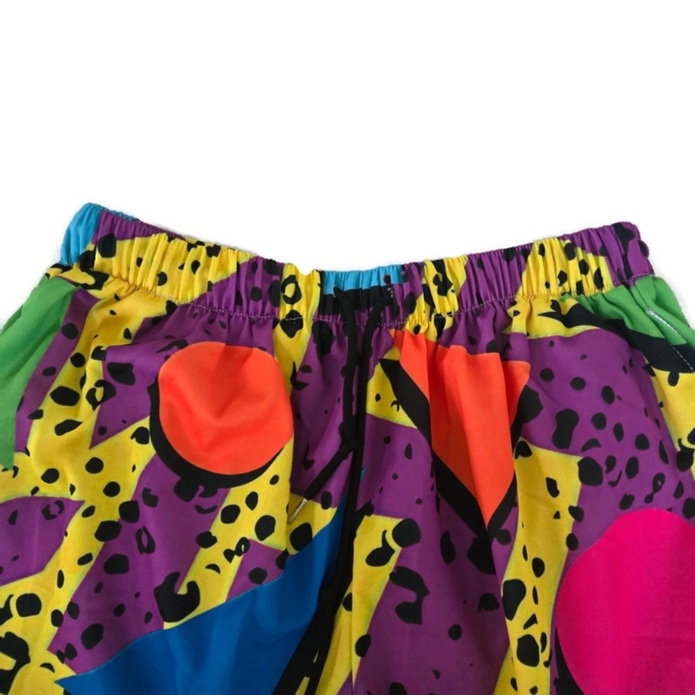 80's Swim Trunks Iconic Retro Geometric Pattern Mesh liner Pockets - Picture 2 of 4